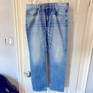 GAP 34/34 Light Wash Blue Slim Fit Jeans